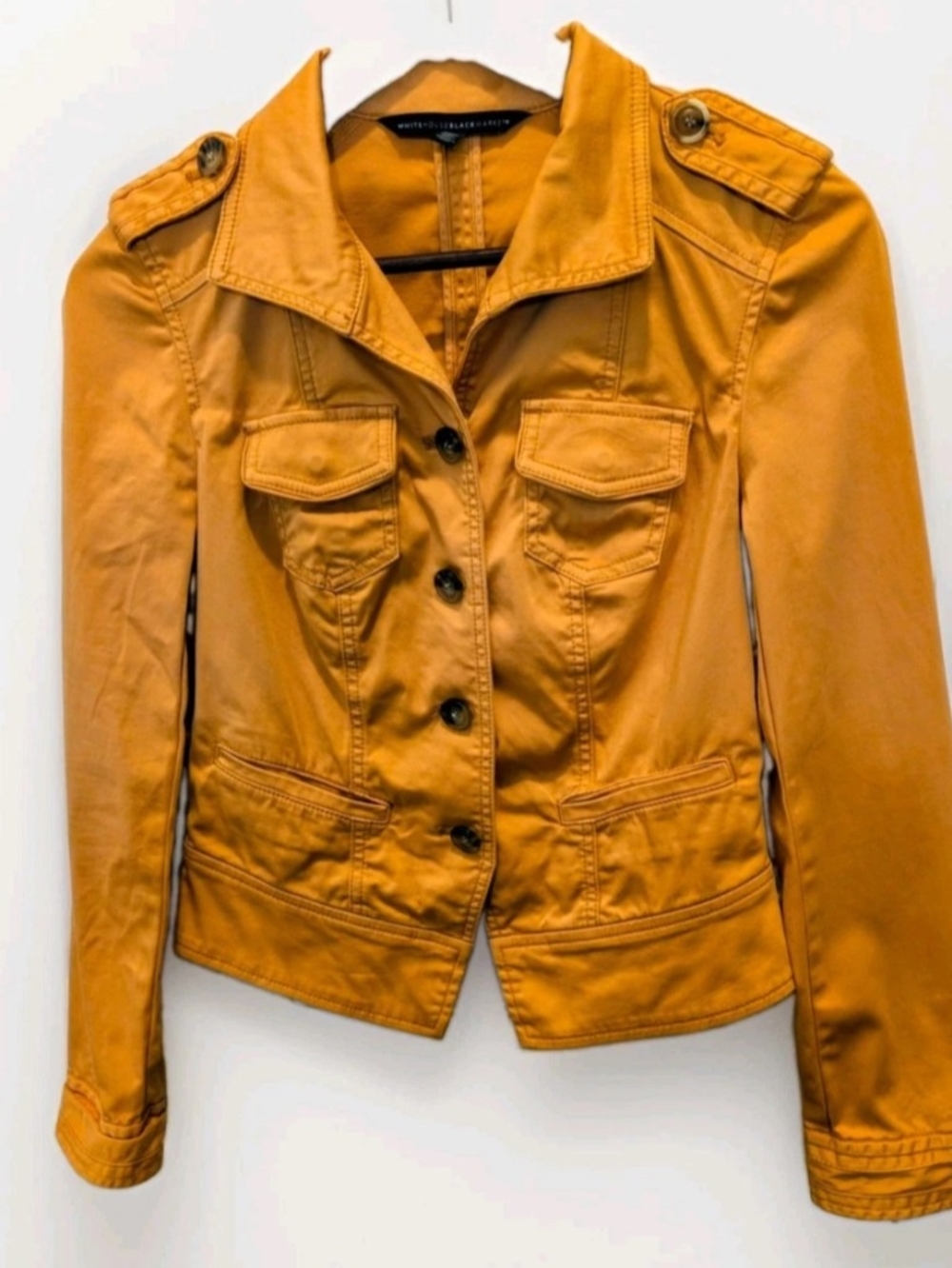 VGUC White House Black Market Orange Cropped Basic Jacket - Sz 0 ๐งก